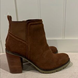 Brown Suede Booties Women’s size 7.5